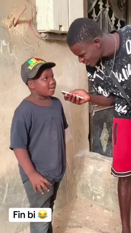 Boul tarder fin bi😂😂####viralvideos #tiktokvisibilité #fyp #foryoupage #pourtoi ###tiktok #humour 