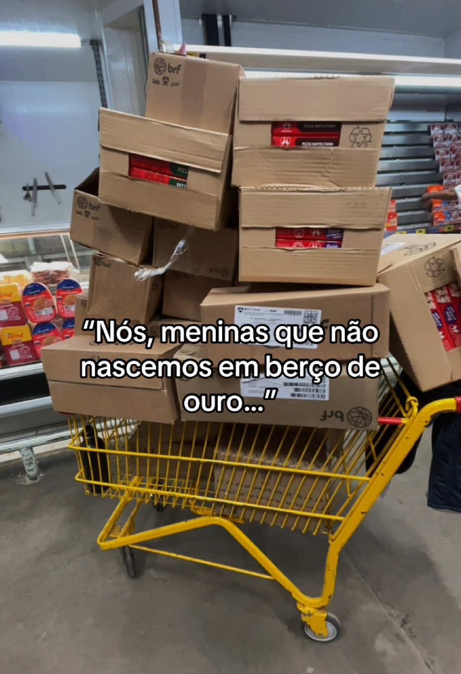 ….  #trabalho #supermercado #trabalhopesado #promotor #repositor #repositorsupermercado #sadia #perdigao 