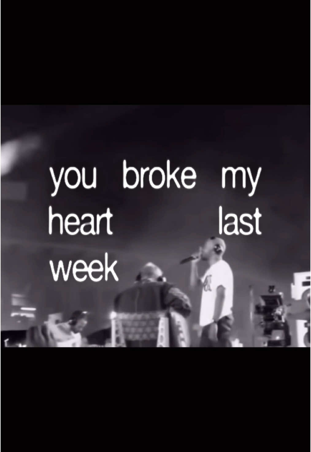 the feelings deep down is gooood #frankocean #ivy #blondedfrankocean #ivyfrankocean #foryoupage #xyzbca #foryou #lyrics #concerts 