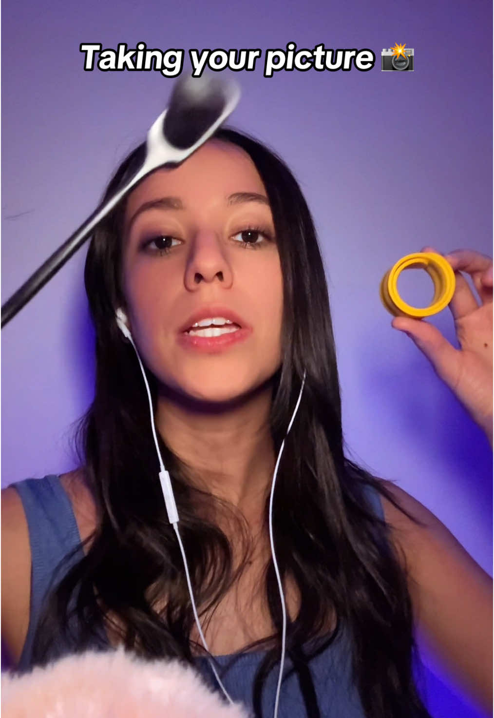 Taking your picture with a stapler, lights and other objects 📸🥰😌 smile! #asmr #asmrcamera #takingyourpicture #asmrphotoshoot #asmrpictures #stapler #asmrlights #asmrtingles #relaxing #forsleep #fyp #foryou #fy #foryoupage 