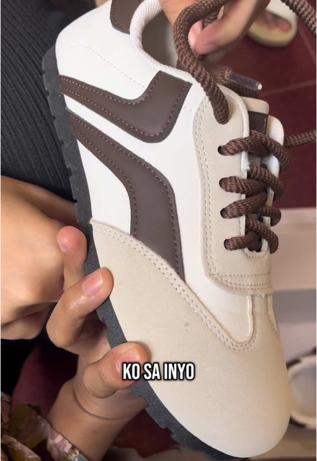 ₱299 ko lng to nabili diko enexpect ganto kaganda nung dumating.😍🫶🏻 #shoestyle #flatsneakers #affordableshoes #futureseeds #worthbudol😍 