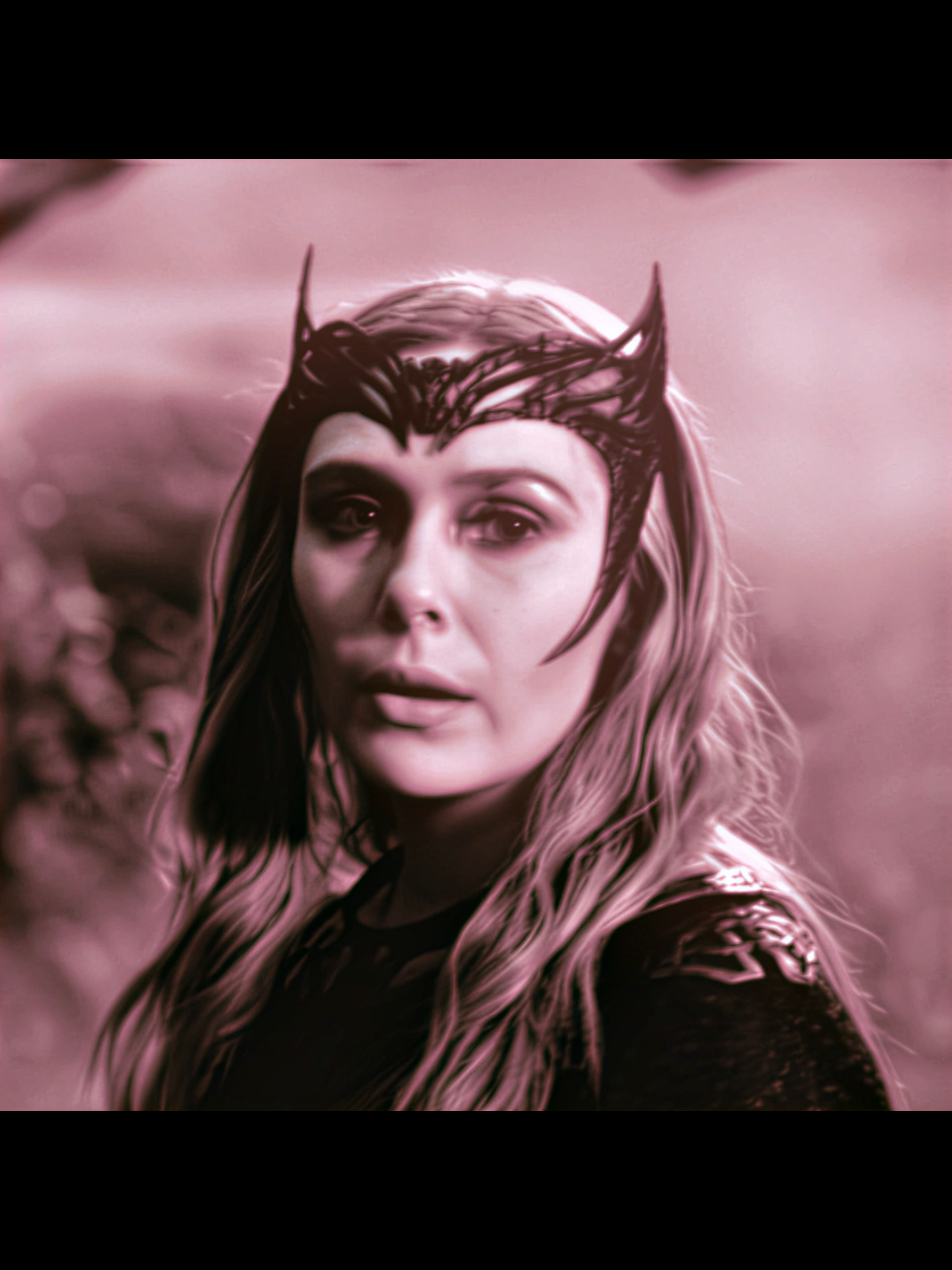 SMILES #pietrotrilogy #wanda #wandamaximoff #scarletwitch #aftereffects 
