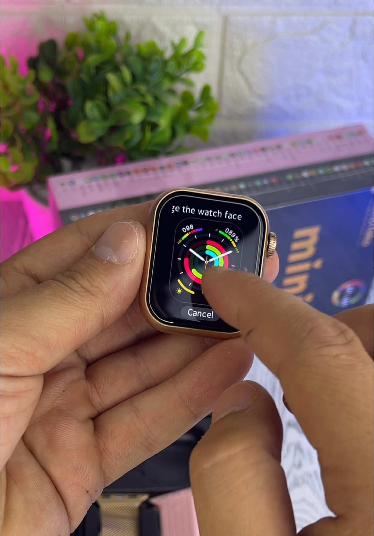 ⌚ ساعة Haino Teko SQ17 Mini – صغيرة في الحجم، كبيرة في الأداء! تحب ساعة ذكية أنيقة، خفيفة، وتخدم كامل الوظائف؟ SQ17 Mini من Haino Teko جابتلك آخر تكنولوجيا مع شكل كلاسيكي يليق بيك! المواصفات والمزايا: ✨ شاشة AMOLED ملونة ورايقة، تشوف بيها كلش بوضوح حتى تحت الشمس 📞 تجاوب على المكالمات من الساعة مباشرة – فيها ميكرو وسبيكر! 🔄 تربطها بالهاتف وتوصلك الإشعارات (مكالمات، رسائل، واتساب، إنستغرام…) ❤️ تقيس نبض القلب، نسبة الأكسجين، والنوم – تراقب صحتك يوميًا ‍♀️ تتبع رياضي ذكي: تمارين، مشي، جري، وعدة وضعيات 🪫 شحن لاسلكي – بلا كابل، فقط تحطها على القاعدة وتشحن ⏳ بطارية طويلة تدوم حتى 5 أيام ⛓️ تجي مع 3 أساور تبدل بينهم كيما تحب: كلاسيك، سبور، وأنيق وش تلقى فالعلبة؟  • الساعة الذكية SQ17 Mini  • 3 أساور  • قاعدة شحن لاسلكية  • دليل الاستعمال #ساعة_ذكية #HainoTeko #SQ17Mini #حانوت_تك #منتجات_الكترونية #ساعات_ذكية #تخفيضات_الجزائر #سوق_الالكترونيات