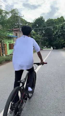 #LifeHack #Trinx #bikelife @Aung ZayarToe 😈