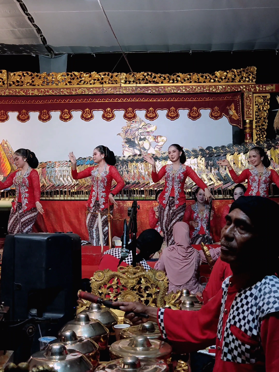 Pacul Goang Banyumasan 4 Lengger Sekarbima #lengger #Banyumasan #Banyumasan #Sekarbima #