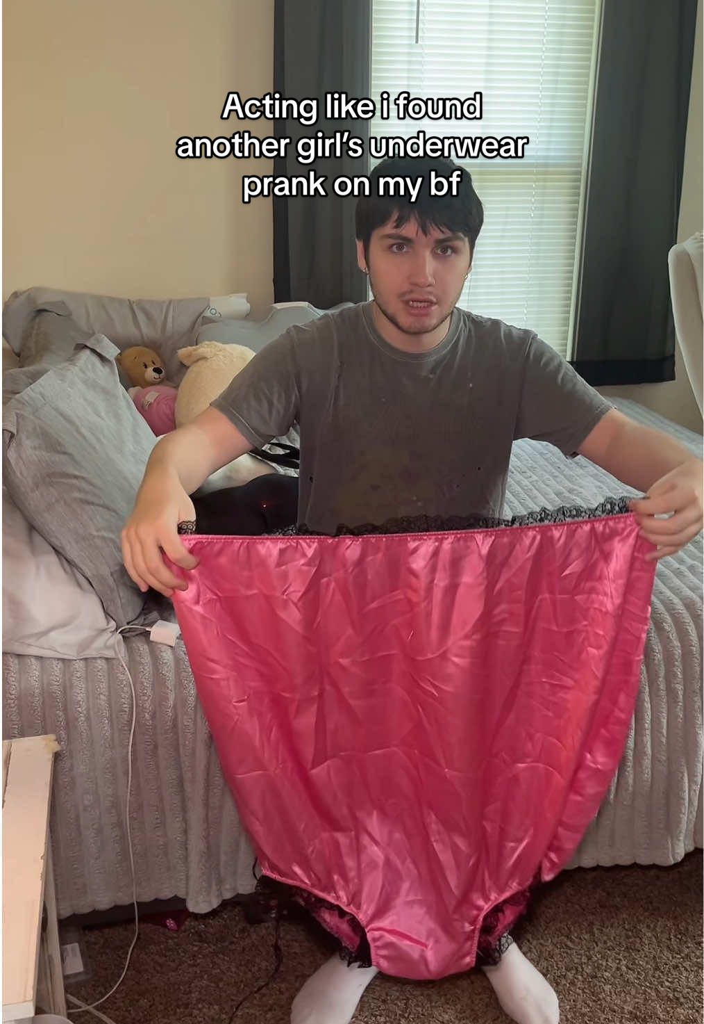 The way he put them on💀 #fyp #couplecomedy #couplepranks #viral #prank #trending #couple #lukeandgracie 