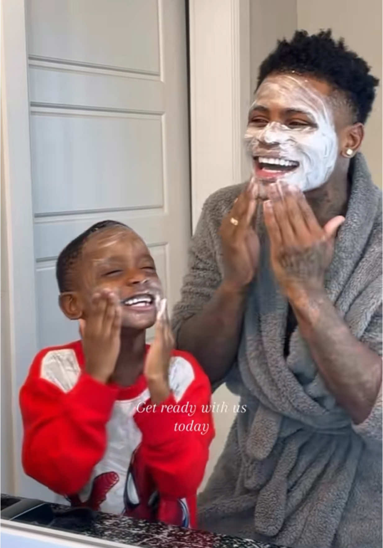 Being a Fun & Loving parent is as awesome as you make it! A little morning routine with the oldest 😎❤️☺️🙏🏾   #viral #fyp #Love #life #dad #trending #trend #xyzbca #skincare 