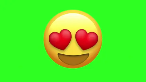 Animated heart eyes emoji on green screen (EXCLUSIVE — COPYRIGHT FREE) #greenscreenvideo #copyrightfree #greenscreeneffect #emojianimation #hearteyesemoji 