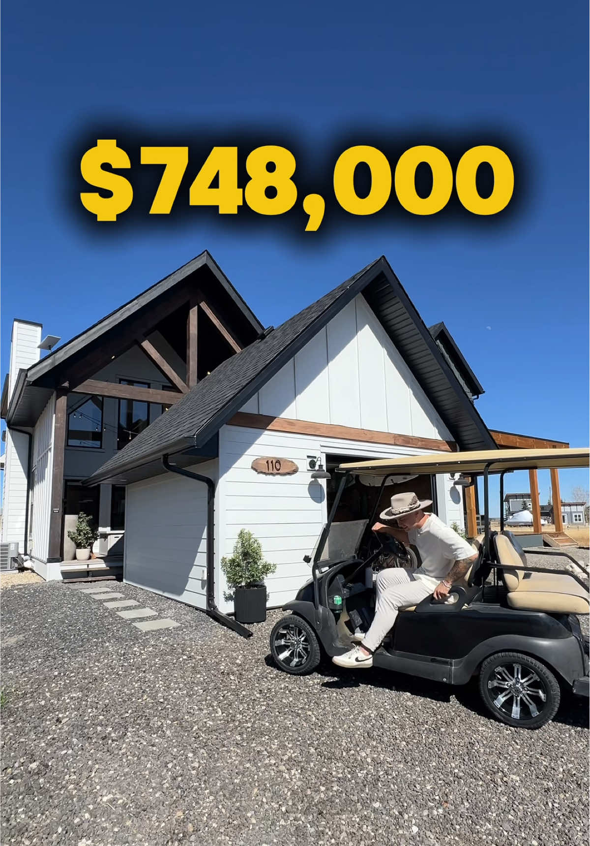 Come for a tour of this $748,000 home in Ghost Lake, Alberta! 🏠🇨🇦 Located just outside of Calgary, Cochrane, and Canmore! 🏔️ Would you live here? 🤔 Listed by Melissa Nichols with CIR Realty 📲 #ghostlake #calgaryrealestate #calgaryrealtor #yycrealestate #yycrealtor #calgaryhometour #yychometour #albertarealestate #albertahometour 