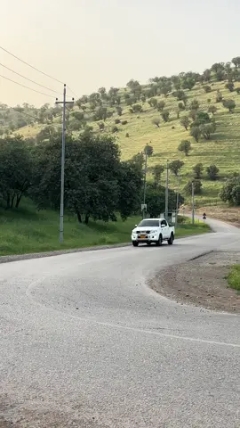 #hogrz498 #barzani👑 #fiypシ #fyp #foryou #fiypシviral #4x4 #hilux #toyota_hilux #hilux2013 #ماشاءاللّٰه_سبحان_اللّٰه_💖 #dhuke_zaxo_akre_arbil_iraq 