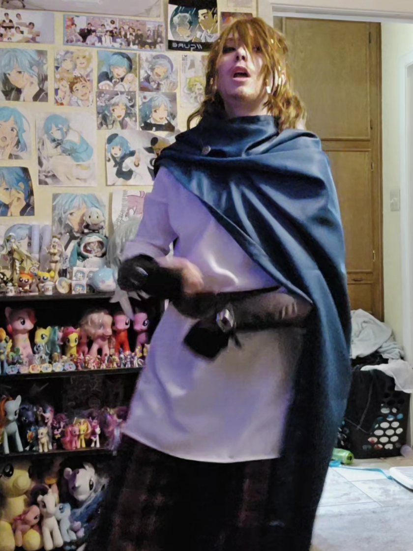 I'm addicted to this song it's my medication... ignore my pj pants  ✎✎✎ #odysseus #odyssseusepic #odysseuscosplay #epicthemusical #epicthemusicalcosplay #cosplay #cosplayer #fyp #foryou #foryoupage #trending #viral #theodyssey #odysseusofithaca 