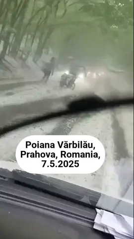 Poiana Vărbilău, Prahova, Romania, 7.5.2025 #PoianaVărbilău, #Prahova, #Romania Today, there was a significant hailstorm in Vârbilău, Prahova, Romania. #grêler #grêle⛈🌧 #oragedegrêle #hailstorm #hail #hagel #grad #grêles #grêle #hagelschauer #hagelstürme #orage  hail, hailstorm, granizo, grandine, granizada, hailstones, grandinata, maltempo, tormenta, chuva, lluvia, grad, gradobicie, tuča, dolu, orage, nubifragio, Hagelstürme, Hagelschlag, Hagelschauer, Hagelschicht, Tempestade, Hagelkörner, برد, yağış, jégeső, 冰, krupobitie, 雹, 빗발, град, градушка, kroupy, grêle, nevreme, nevrijeme, Gewitter, unweitter, hagelunweitter, Starkregen, ږلۍ, ਗੜੇਮਾਰੀ, hailstorm, พายุลูกเห็บ, grindină, تگرگ, chuvas, lluvias, temporal, hagelunweitter, grêlons, Borzalmas jégeső verte, Hageldecke, Bomba d’acqua, Krusa, breshër, 冰雹, χαλάζι, pedrea, pedregada, hagelsturm, toča, Nawałnice, rahetorm, rahe, Torm ja hiidrahe , LLUVIAS CON GRANIZOS, Temporal de granizo, Tempestade de granizo, temporais de granizo, Chuva de pedra, Neurja, nalivi, udari strel, nevihtni piš in toča grandine, granis, Pedregà, grêle, Piedras del granizo, hail, عاصفة برد, σφοδρή χαλαζόπτωση,saudi hailstones, grêlons Unwetterschäden. haelstorm, rakeita, χαλάζι, ливень с градом, chuva de granizo, hagelbui, dolu fırtınası, ลูกเห็บ,, haglvejr #grandine #grandinata #temporali #hail #hailstorm  #hagel #hagelschaden #hagelunwetter #hagelschauer #hagelstürme #hageldecke #hagelschlag #oragesdegrele #grele #vihar #gradobicie #krupobitie #grad #grêlons #yağış #jégeső #冰 #krupobitie , #雹 #빗발 #град #градушка #kroupy #toča #tuča #nevrijeme #nevreme hail, hailstorm, granizo, grandine, granizada, hailstones, grandinata, maltempo, tormenta, chuva, lluvia, grad, gradobicie, tuča, dolu, orage, nubifragio, Hagelstürme, Hagelschlag, Hagelschauer, Tempestade, Hagelkörner, برد, yağış, jégeső, 冰, krupobitie, 雹, 빗발, град, градушка, kroupy, grêle, nevreme, nevrijeme, Gewitter, unweitter, hagelunweitter, Starkregen, ږلۍ, ਗੜੇਮਾਰੀ, hailstorm, พายุลูกเห็บ, grindină, تگرگ, chuvas, lluvias, temporal, hagelunweitter,  breshër, 冰雹, χαλάζι, pedrea, pedregada hagel anRómáin, Errumania, ir-Rumanija, 羅馬尼亞, 罗马尼亚, Roemeenje, Roemenië, Romaania, Romàinia, Romania, โรมาเนีย, Románia, România, Романија, רומניה, रोमानिया, Romanya, Roménia, Romênia, Romunija, Roomaaniya, Roumania, Rumania, Roumanie, Ռումինիա, Ru-ma-ni, ရိုမေးနီးယား, Rumania, 루마니아, รูมาเนีย, Rumanía, Ρουμανία, ルーマニア, Rumänien, Rumānija, Rumanio, Румъния , رومانيا , Rumænien , Rumeenia, Rumenia, Rúmenía, රුමේනියාවේ, רומענ #Epureni, #Vaslui County,  #TudorVladimirescu #CuzaVodă #CostacheNegri #Drăguşeni #Corod #Suceveni #Drăguşeni #Vârlezi #Crăieşti #Cudalbi, #Băleni #Umbrăreşti #Umbrăreşti #TârguBujor #Băneasa #Moscu #Nicopole #Brătuleşti #Suceveni #Rogojeni #ValeaMărului #Măcişeni #Corod #ValeaMărului #Ploile #ciclonul #Boris #România