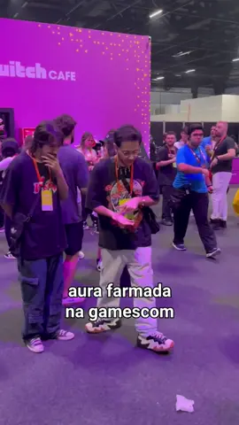 só aquela aura farmada de leve