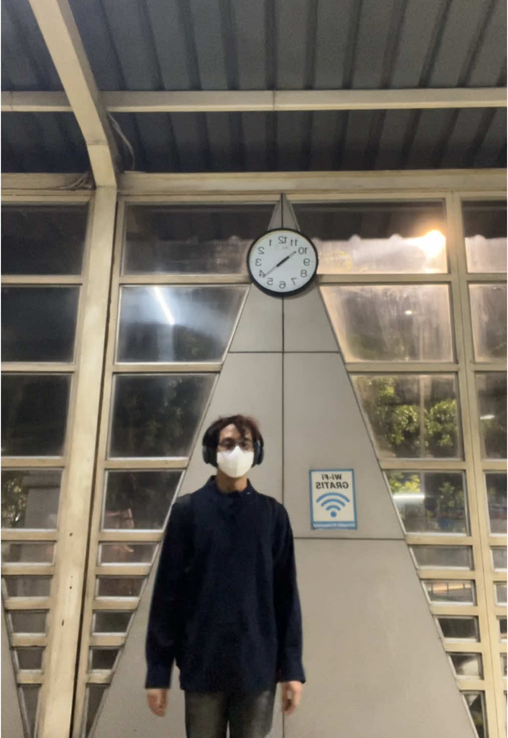 awkward kali 😭  #OOTD #fitcheck 