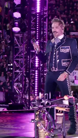 #estoscelos #VicenteFernandez #alejandrofernández #belizeantiktokers #belize #belizean #itsseni #seni_music24 #musicaromantica #cancionesdelayer #rancheras #regionalmexicano #bachata #coridos #reggaeton #mexico #🇲🇽 #🇧🇿 @Vicente Fernández @Alejandro Fernández 