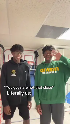 “Nah idk him” #viralvideo #funnyvideo #brothers #BestFriends #foryoupage 