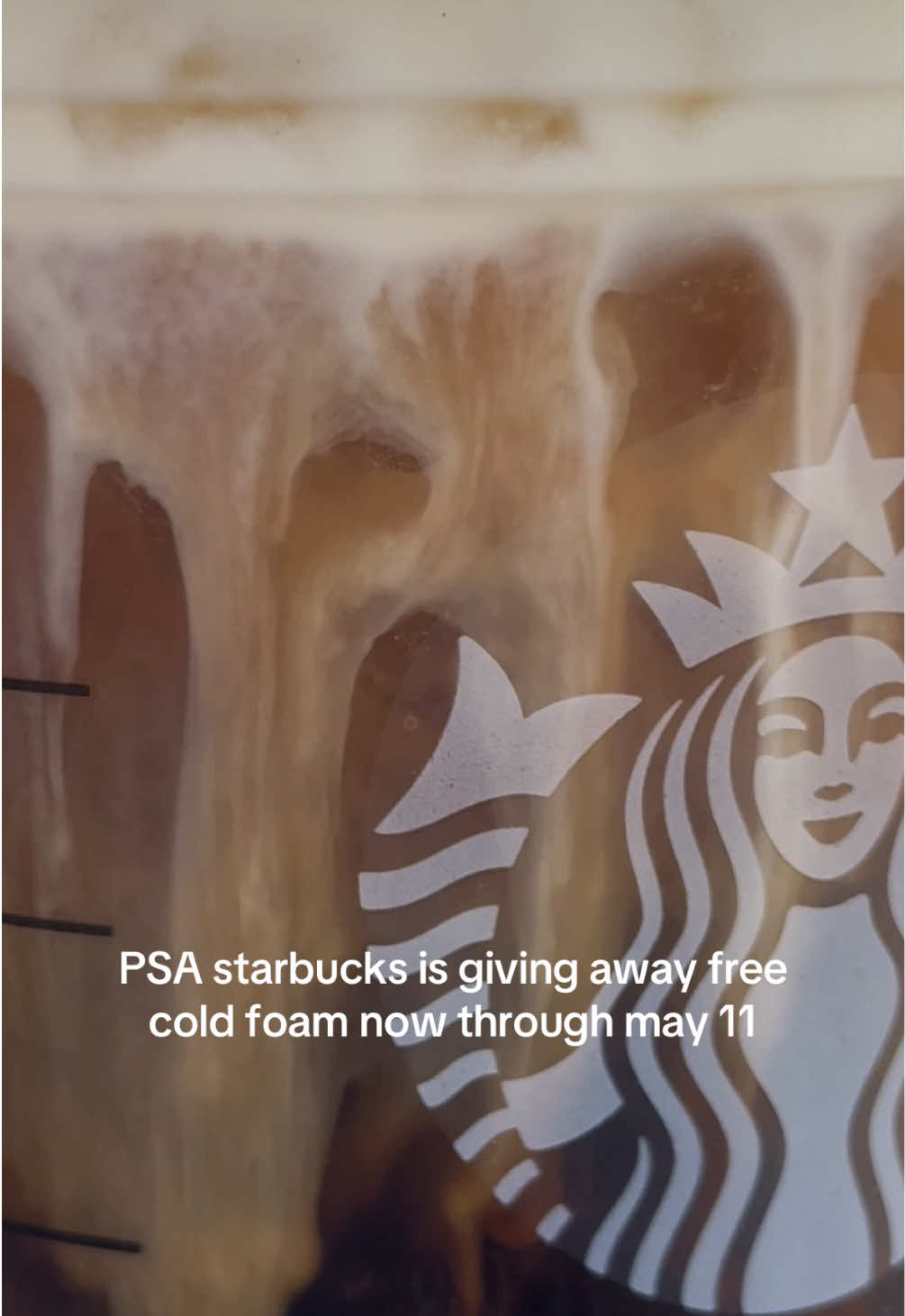 not spons just very passionate about cold foam ☁️ do: share this with a sweetie pie who deserves a sweet treat. don’t: share with this someone who’s been a real jerk lately. they don’t deserve a sweet treat. . #starbuckscoffee #coldfoam #freestuff #coffeevibes #icedcoffee #sweettreat #starbucks #coffeedate #coldbrew @Starbucks 