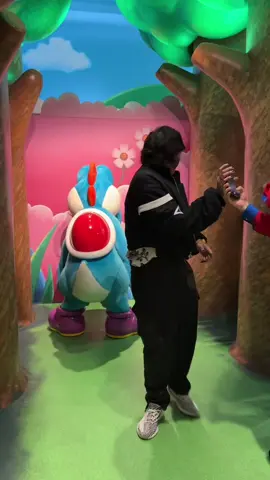blue yoshi was aura farming #universalstudioshollywood #supernintendoworld #yoshi #aura 