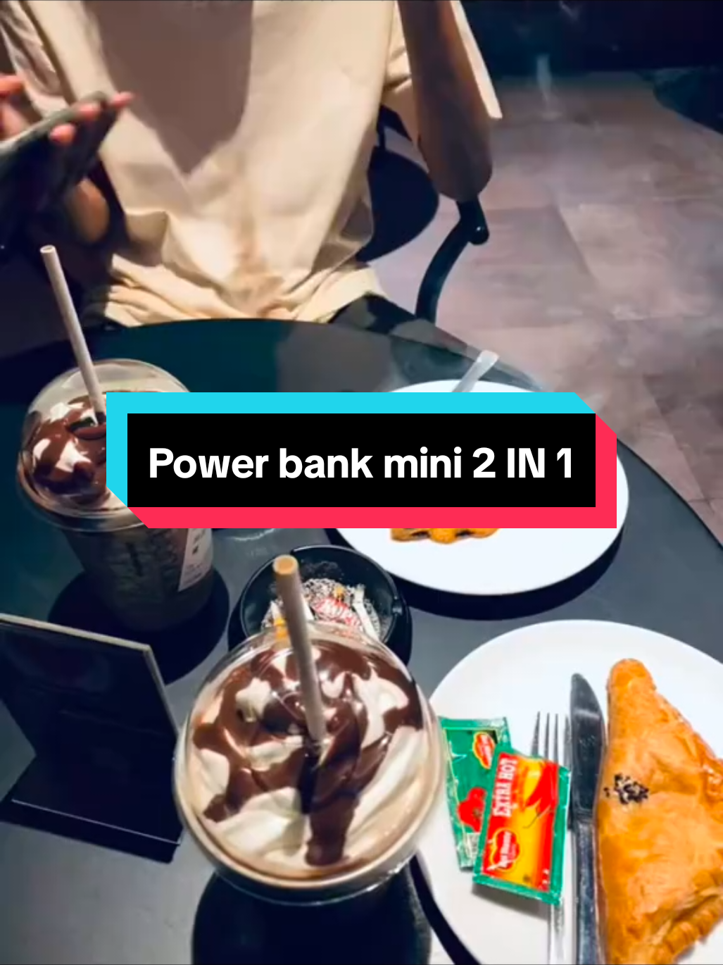 Patut la ramai beli sebab mudah dibawa kemana-mana😆 #powerbank #powerbankmurah #powerbankmini #powerbankmini5000mah #powerbankviral #powerbankminiportable #creatorsearchinsights 