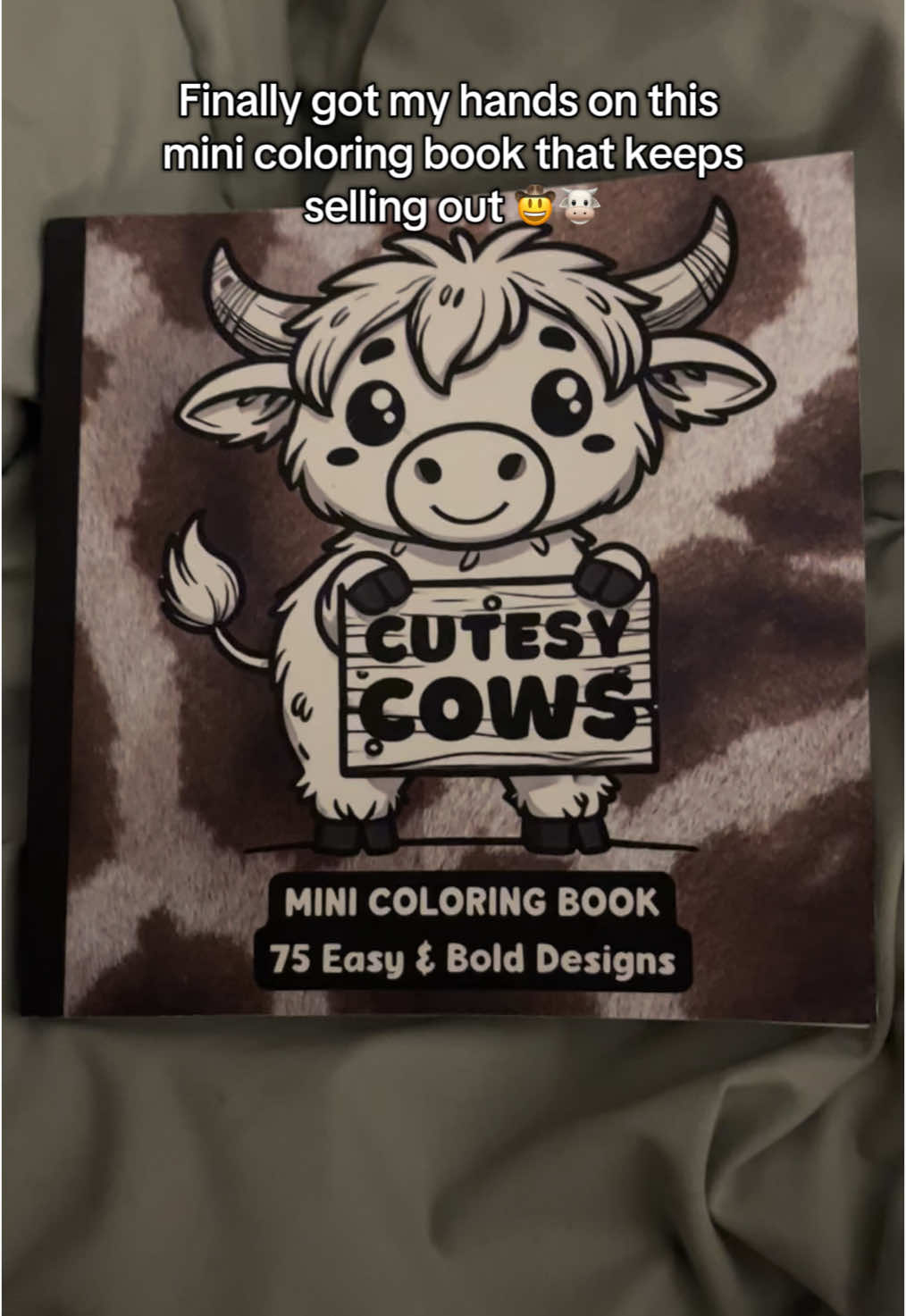 This is the CUTEST coloring book I’ve ever seen! And I love that it’s mini, I can easily color a picture without taking too much time! @Feisty Mom Designs  #coloringbook #minicoloringbook #cow #cows 