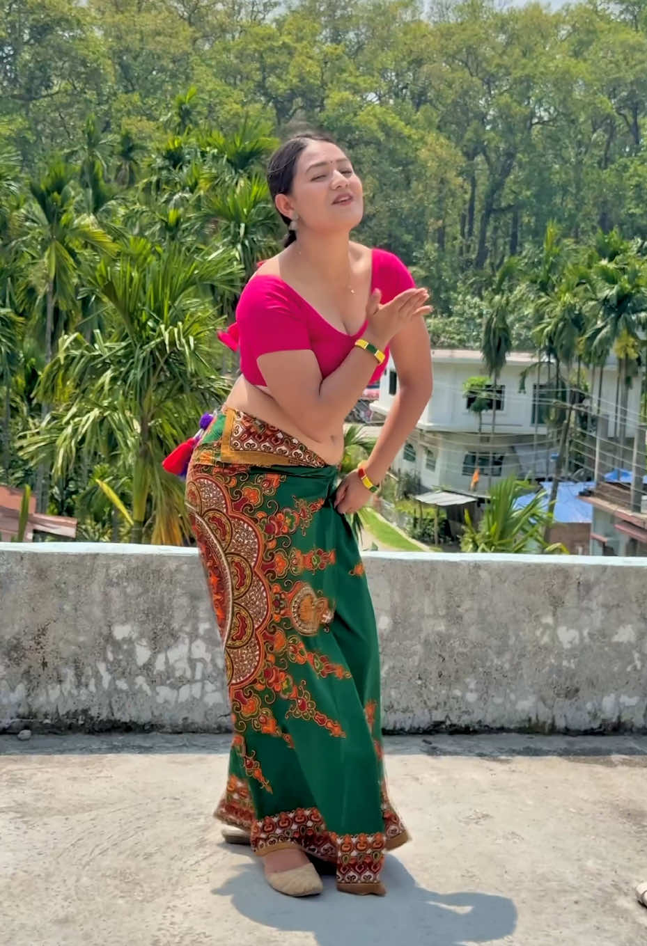 Mutu ma chau mero Timi ♥️🙈#trendingsong #foryou #foryoupage #keepsupporting #aayeshachhetri259 #fyp #foryou #goviraltiktok #dancevideo #nepalitiktok 