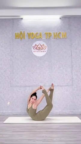 Side bend 🕊️🙏 #yoga #yogalove #yogaadvanced #yogawithmasterVerma #nevergiveup #nhatkytapluyencuasang #yoganangcaohcm #balance #sidebend #viral #video #reels #fyp #tiktok #trending 