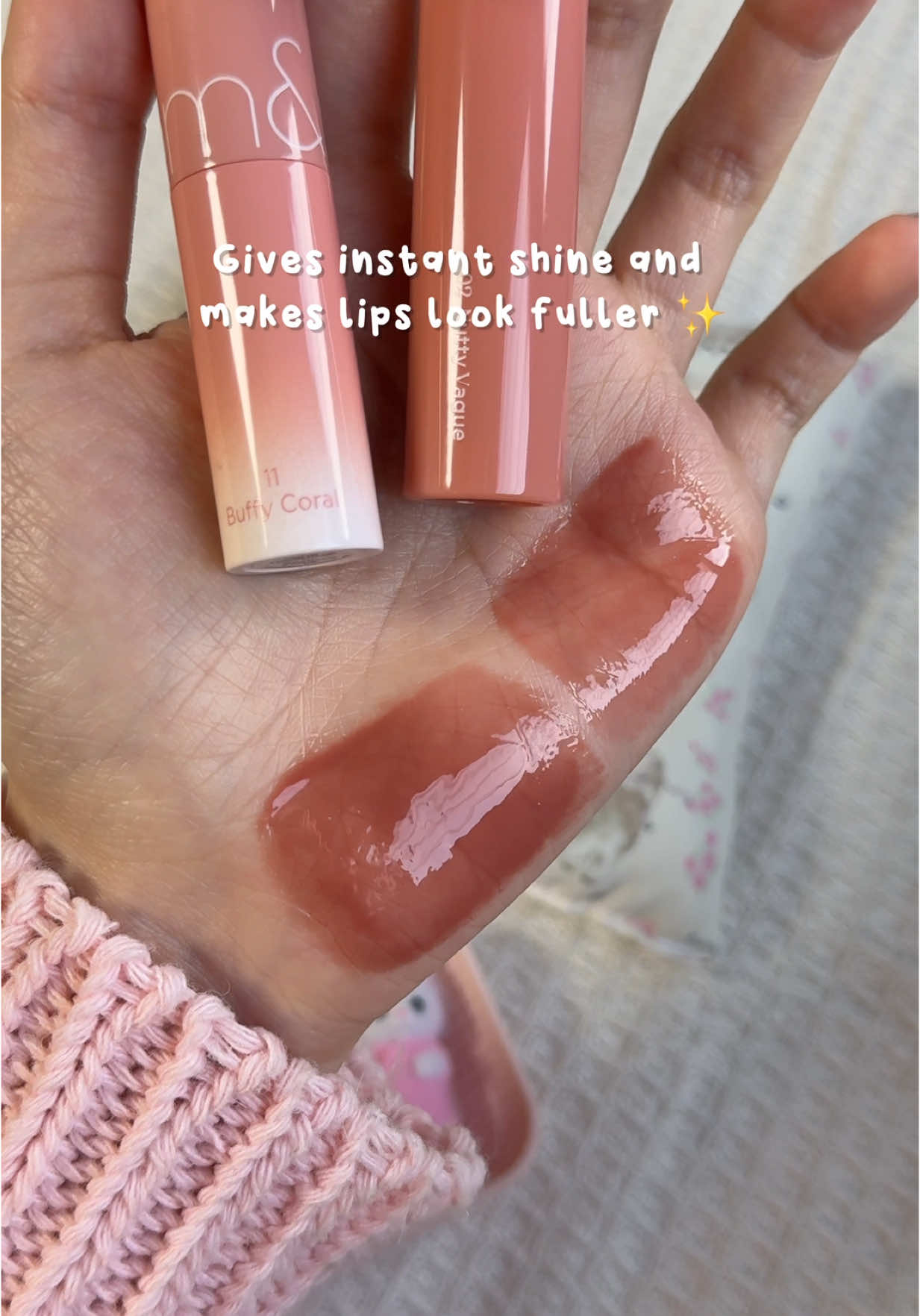 My favourite lip combo from Rom&nd Volume Hack Duo 🫶🏻 #romand #volumehackduo #warmnudeduo #lipcombo #makeuptips #kbeauty #koreanmakeup #glastingmeltingbalm #glastingcolorgloss #lipgloss #lipbalm 