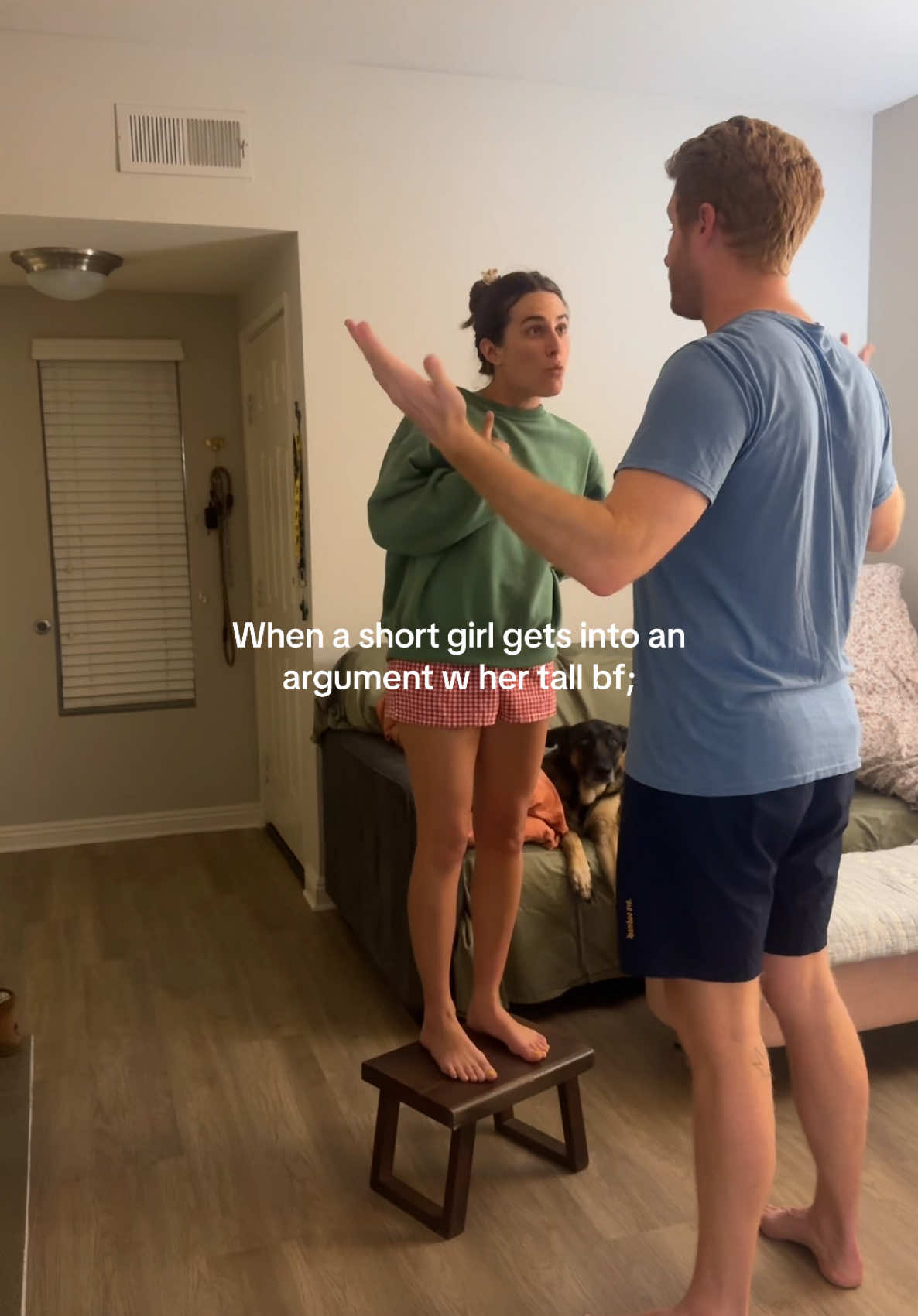 #relationshiphumor #couplecomedy #cutecouple #funnycouple #shortgirl 