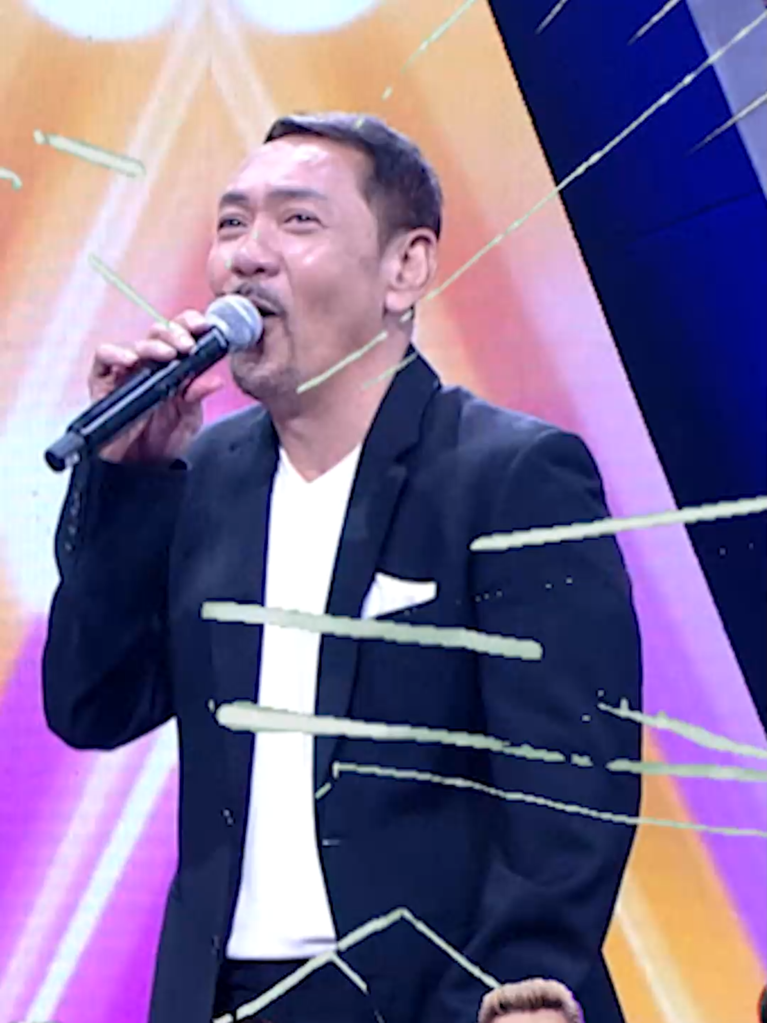 แล้วใครจะสนใจหลังกำแพงหล่ะ! #ร้องข้ามกำแพง #TheWallSong #Workpoint #Workpoint23 #สุเมธองอาจ #sumeth_o #ปั๋งประกาศิต #thepunk #ปูแบล็คเฮด