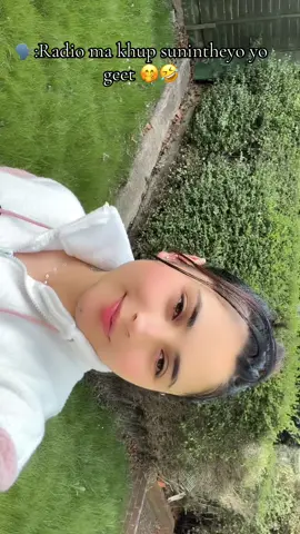 तुलना नगर मेरो कोही जस्तो छैन म एकैछिन अगाडिको मै जस्तो छैन म 🥰♥️#foryouu #naba #fyp #foryou 