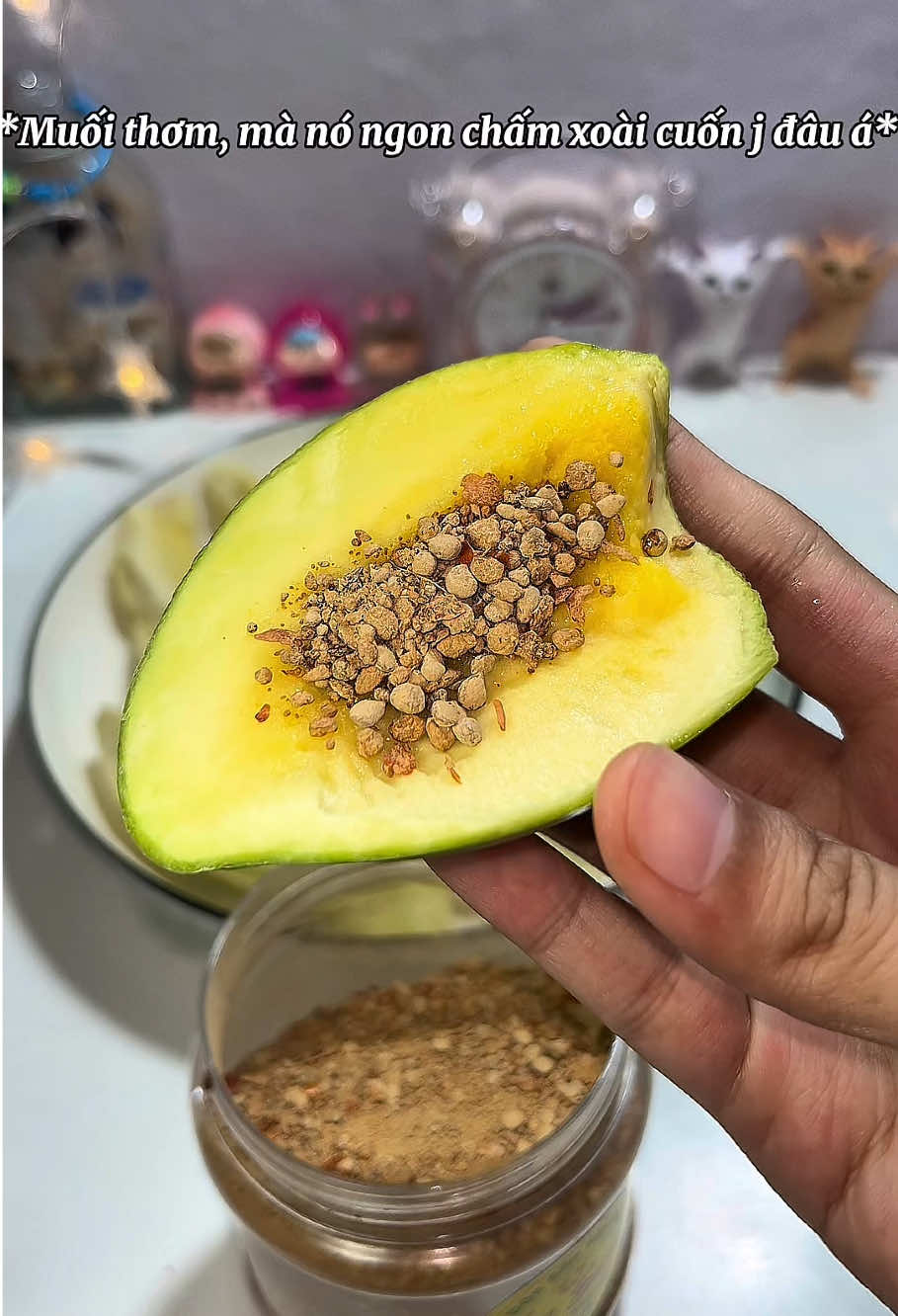 Muối sặc nhuyễn ăn cuốn lắm 🥹 #muối #muoisac #muoitayninh #anvat #anuong #mukbang #xuhuong #foryou #viral 