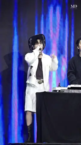 [FOCUS CAM] QUANG HÙNG MASTERD THE 1ST FANMEETING IN VIETNAM - ÁNH MẮT BIẾT CƯỜI #QuangHungMasterD #MasterDEntertainment #The1stFanmeetinginVietnam #AnhMatBietCuoi