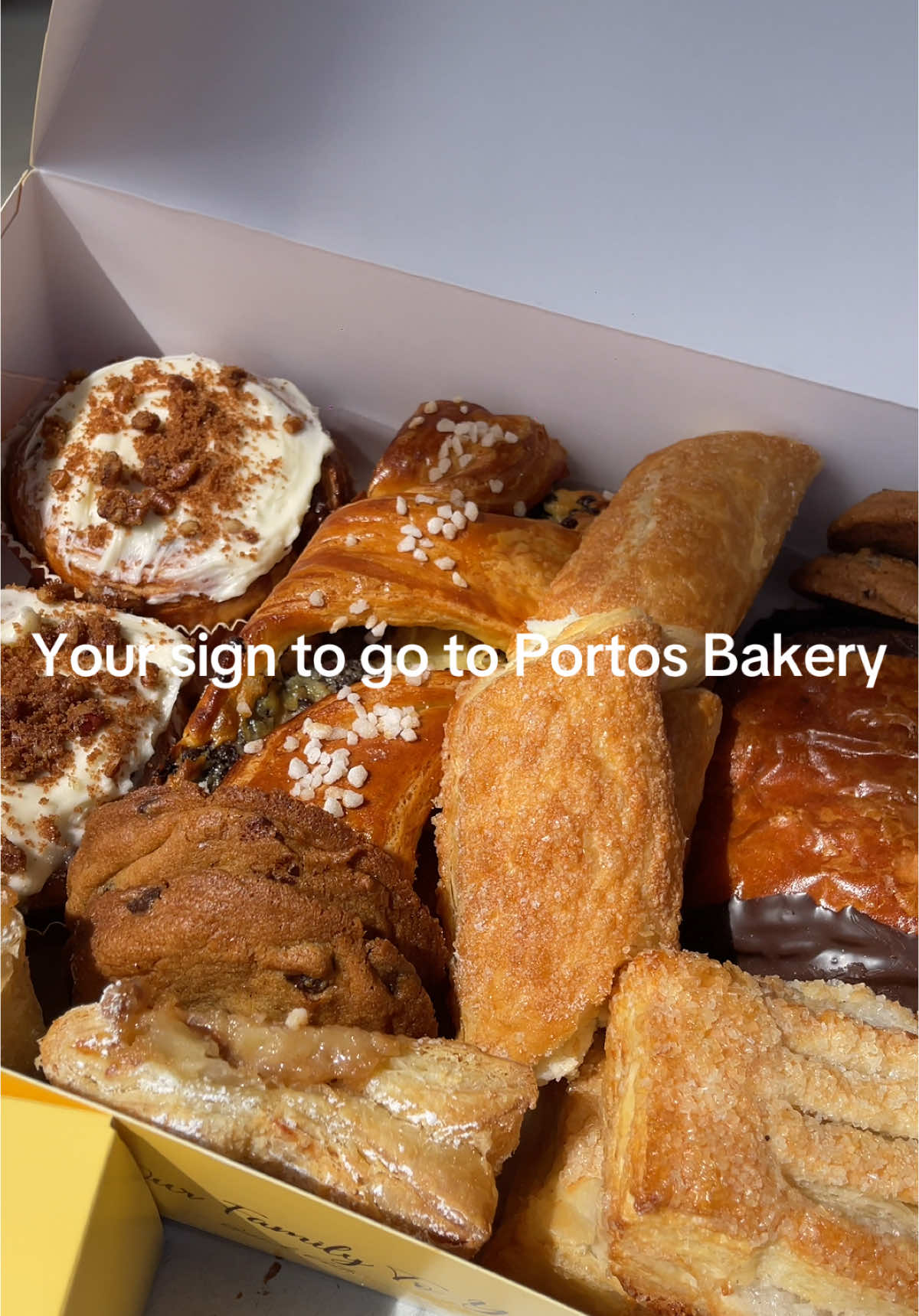 sooo yummy 🤤 #portosbakery#portos#coffee#pastries#portos