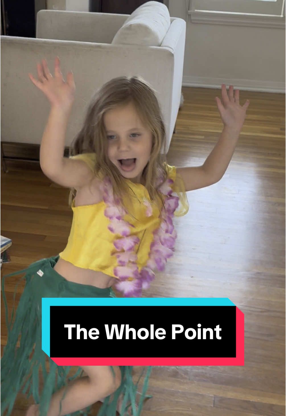 The bow and foot stomp in the beginning is the best #girldad #soberdad 