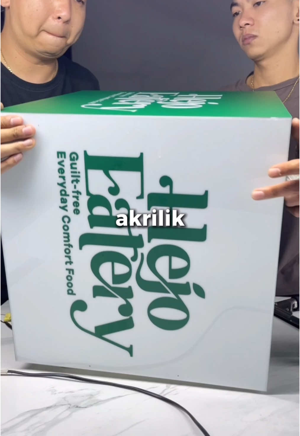 JANGAN SALAH PILIH!  #AksaraAdvertising  #advertising #neonbox #neonled #lettersign #billboard #huruftimbul #reklame #advertisingindonesia #jasaneonsignmurah #jualhuruftimbul #jasahuruftimbul #neonboxmurah #jualneonbox #jasaneonbox #jualsignage #signagebandung #neonsignbandung