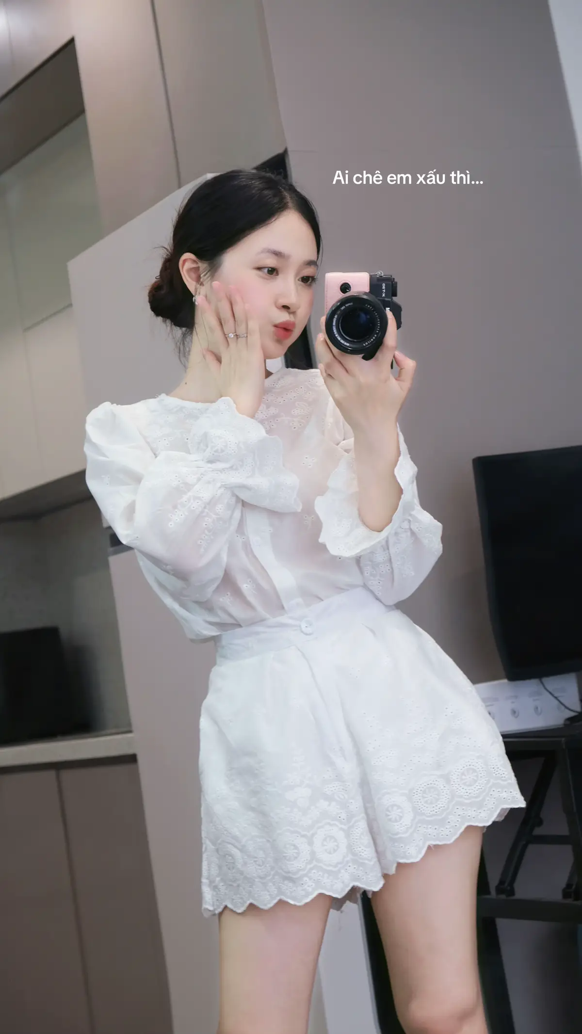 #xuhuong #dvanh #viral #homnaymacgi #outfit #dvanhshop #quanao 