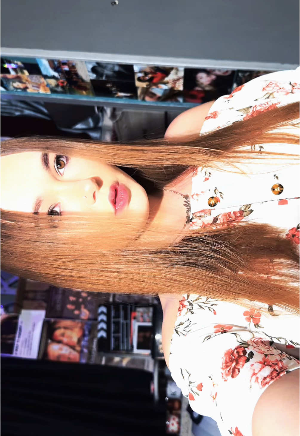something bout you🫢.. #foryoupage#fyp#fypシ#fypage#viral#trending#illinois#relatable#arianagrande#makeup#hair#OOTD#dress#fitcheck#college#hot#confidence#selflove#xyzbca  