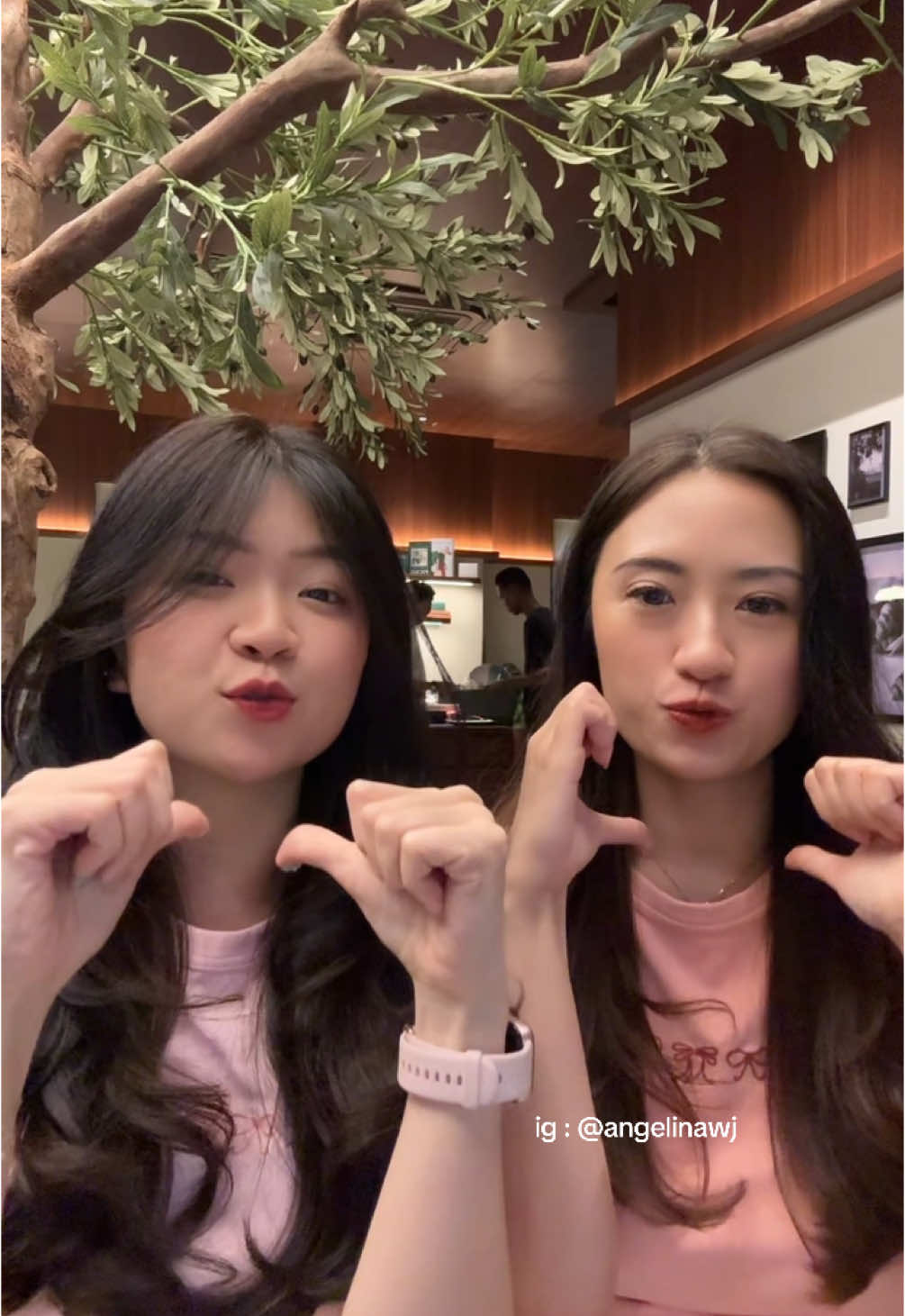 dua jadi satuuu☝🏻 #duajadisatu #fyp #dance #foryou #fypchallenge #dancetutorial #tutorialdance #foryoupage #danceviral #velocity #fypchallange 