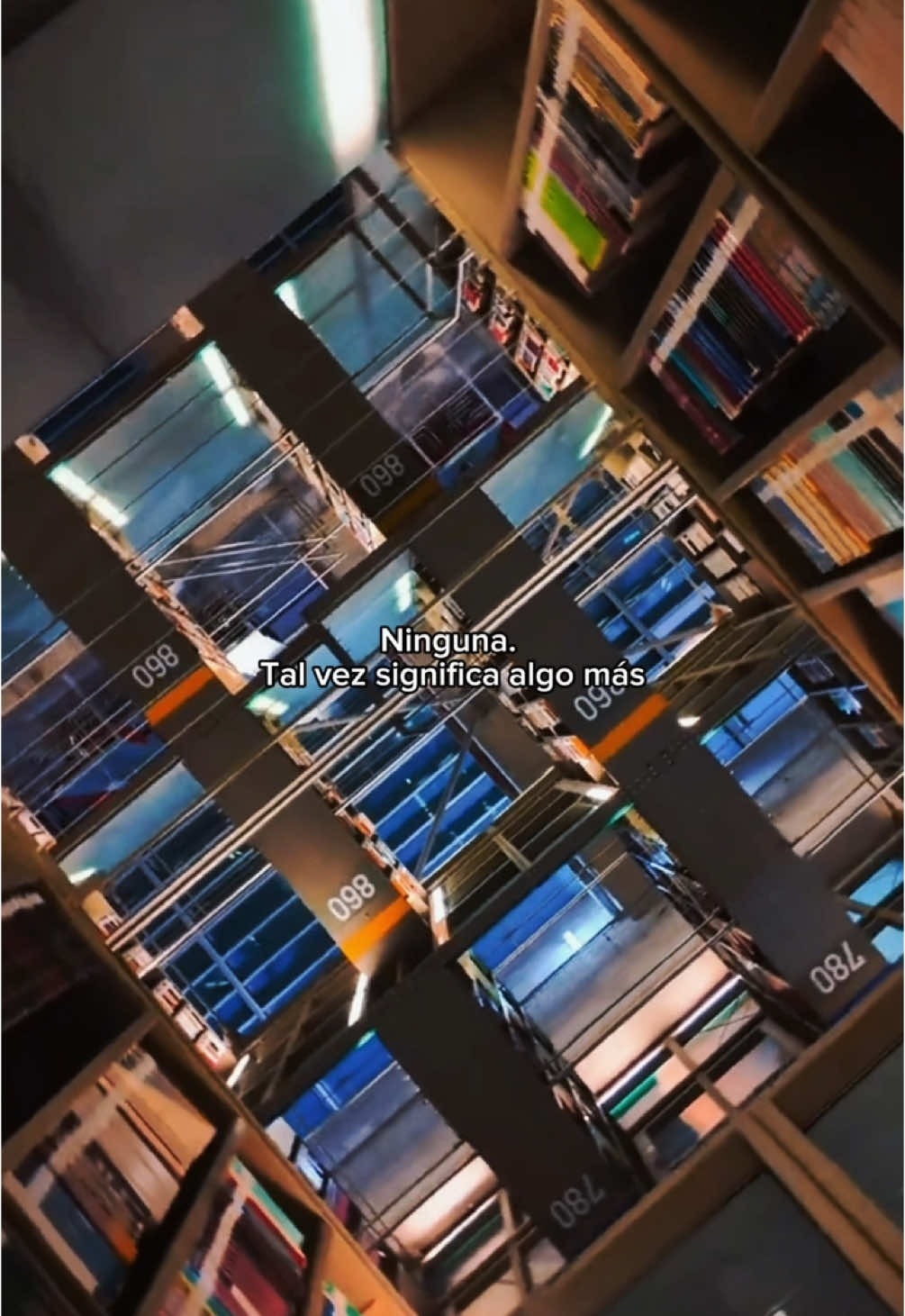 Tercera ley de Newton, la única manera de que los humanos descubran cómo llegar a alguna parte es dejando algo atrás ✨🚀🌕🪐 #fyp #fypシ゚ #fypシ゚ #fypp #fypviralシ #interestellar #interestellarmovie #interestelar #movie #peliculas #netflixseries #primevideo #escenasdepeliculas 