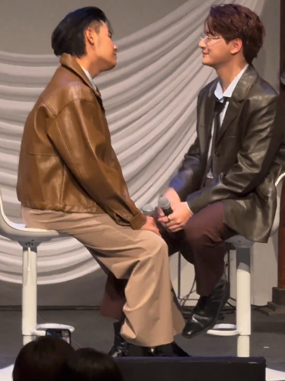 พี่คริสพี่สิงใจเย็นๆ #คริสสิงโต #kristsingto #อย่าปิดการมองเห็น #รายการไวรัล #ftypシ #kristperawat #คริสพีรวัส #singtoprachaya #สิงโตปราชญา #peraya #ThaiFestivalSpecialFM2025xKS 