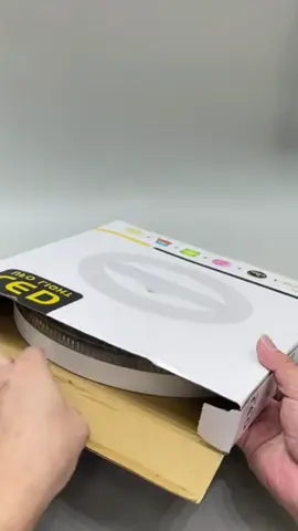 Đèn led đĩa tròn đui xoáy siêu sáng lại còn trang trí siêu đẹp mà giá lại siêu rẻ #denled #denleddiabay #denleddia #dendia #denamtran #dentran #dentrangtri #giadungnhacua #tienichthongminh 