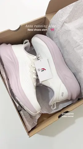 finally got another  anta running shoes, certified anta girlie talaga🙋🏻‍♀️ Can’t wait to try thisss @Anta Global 💗 #anta #antarunningshoes #runningshoes #runningera #run #walking #Running #runningshoesforbeginners #shoes #comfortableshoes 