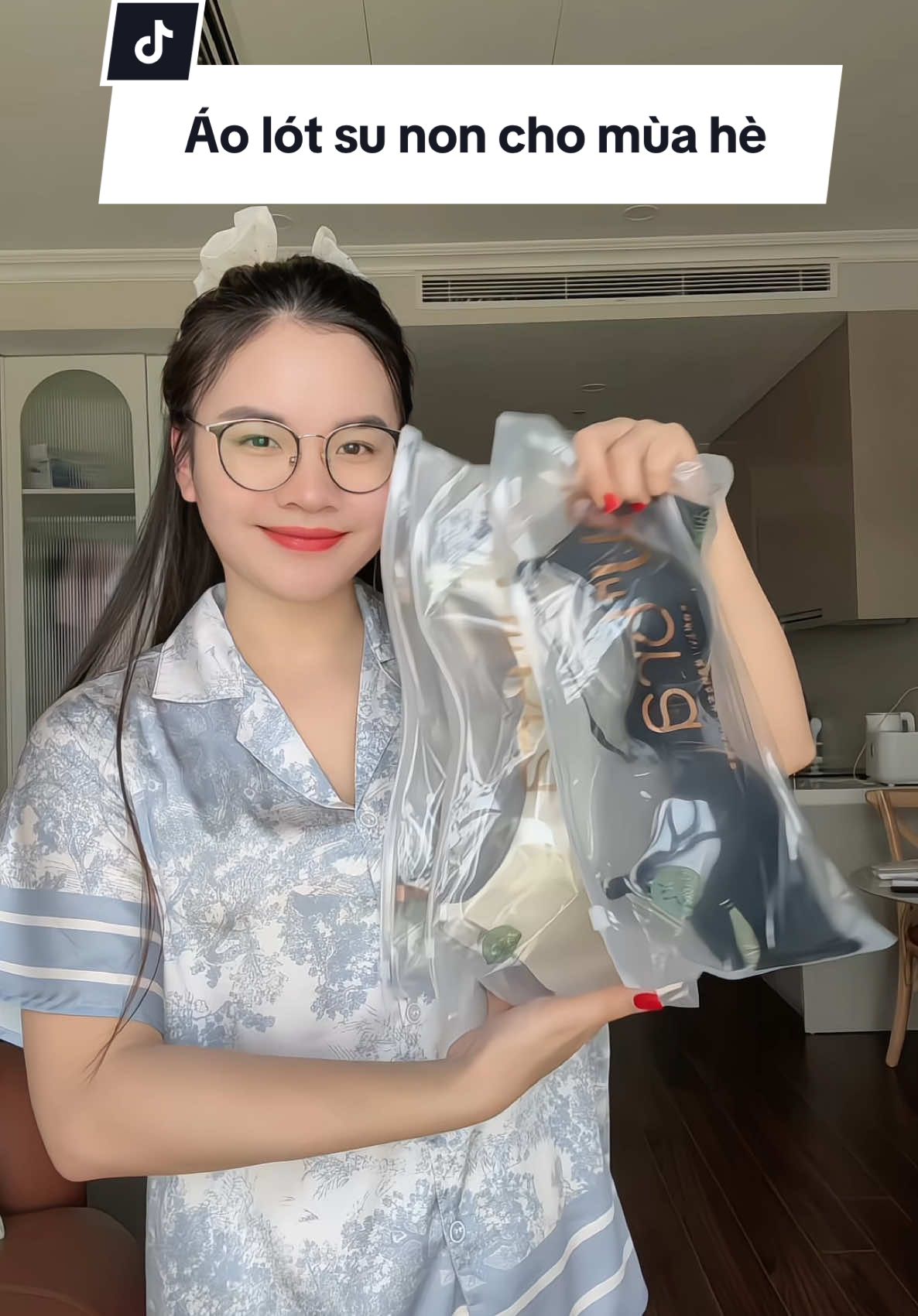 Hè này nhất định chị em mình nên sở hữu áo su non này nha. mặc dễ chịu mà thích lắm nha #aonguc #aolotsunon #aolot #aosunon #mebimsua #mepepssi