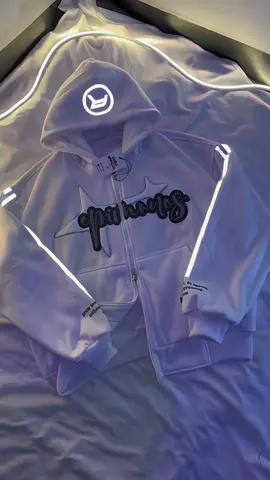 art baru secakep ini🤤🤩#hoodie #fyp #foryu #hoodiezip #rekomendasioutfit #jaket #jaketkece #hoodiemurah #limited 