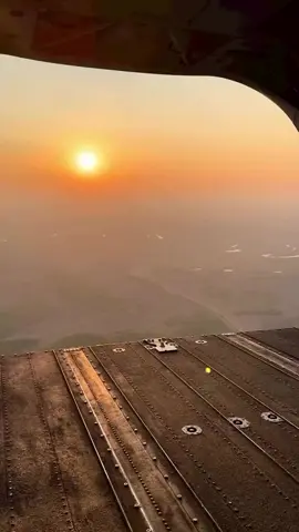 EL MIEDO NO ES REAL☠️#eeuutiktok #ejercito #vision #nocturna #fuerzasespeciales #militar #militarytiktok #espectaculos #especialistas #fuerza #arma #armanimyway #armani #armanibeauty #armada #tiro #vision #tiro #paracaidistas #paracaidismo #paravoce #paracas #parachinar #salto #saltos #saltoalto #saltocuantico #avion #aviones #avioncito #avioneta #cielo #cielosbonitos #cielosabiertos #sol #solo #soldier #soloparati #soledad #cielo #caida #cordoba #cordoba🇦🇷 #cordobacapital #cordobaargentina #cordobaargentina🇦🇷 #arge #argentina🇦🇷 #argentina #argent#tik #tiktokindia #loco #vida #vir 