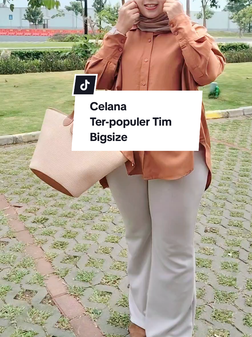Tim gemoy harus punya sih celana scuba ini, beneran nyaman di pake 🔥🔥 #celanascuba #celanascubapremium #celanacutbray #celanabigsize #celanajumbo #celanahighwaist #outfitbigsize #fashiontiktok #celanamurah #celanawanita 