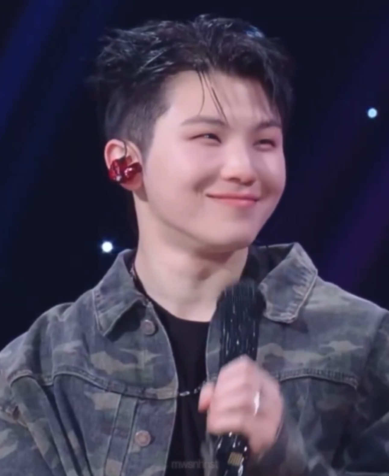 ᵔ ᵕ ᵔ <—- this is literally woozi when he smiles he’s so cute 😭 Almost half of this is from beam era because I love and miss beam era!wz so much 😩 can’t believe it’s been 2 months since beam was released 😩😔  but also i’m excited for happy burstday 🎉🥳 i miss wz everyday idk how i’ll survive his e-word era 🥲 #woozi #seventeen #ウジ #우지 #svt   #leejihoon #이지훈 
