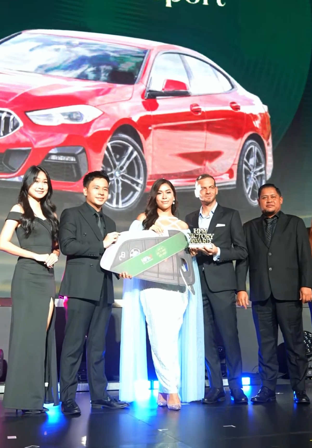 Every step, every frame, every win. This is what it looked like.✨ #hfmvictoryaward #GalaNight 