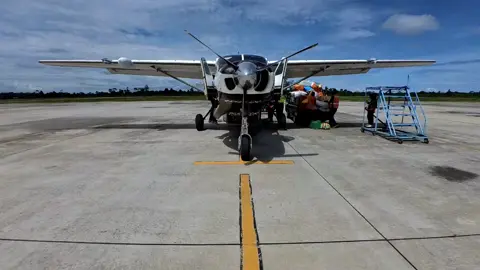 om niko di nabire #fyp #xyzabc #papua #pilot #nabire #douwaturureairport 