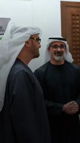 #CapCut  صاحب السمو الشيخ محمد بن زايد آل نهيان و صاحب السمو الشيخ خالد بن محمد بن زايد آل نهيان حفظهم الله ورعاهم  #محمد_بن_زايد ##محمد_بن_زايد_عزنا_وفخرنا #بوخالد #خالد_بن_محمد_بن_زايد #ولي_العهد #الامارات #ترند_تيك_توك #ترند #الامارات_السعوديه_الكويت_البحرين_عمان #دول_الخليج_العربي #اكسبلورر #اكسبلورexplore #ترند_تيك_توك_مشاهير #حفظ_الله_الامارات_وحاكميها #تصميم_فيديوهات🎶🎤🎬 #شعب_الامارات #جديده_في_تيك_توك 